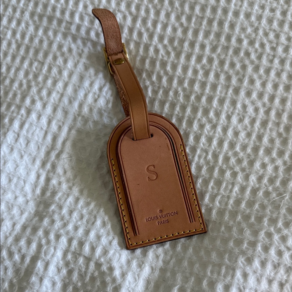 Louis Vuitton Brown Leather Luggage Tag
